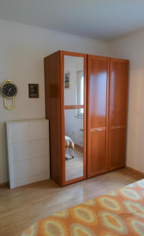 Apartman Crikvenica 30214 - Zulich Exterior photo